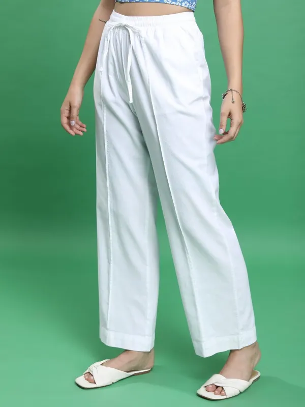  Tokyo Talkies Women White Solid Flared Casual Trousers