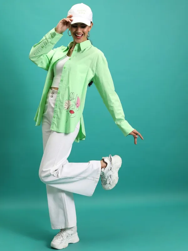  Tokyo Talkies Women Green Printed Casual Shirts