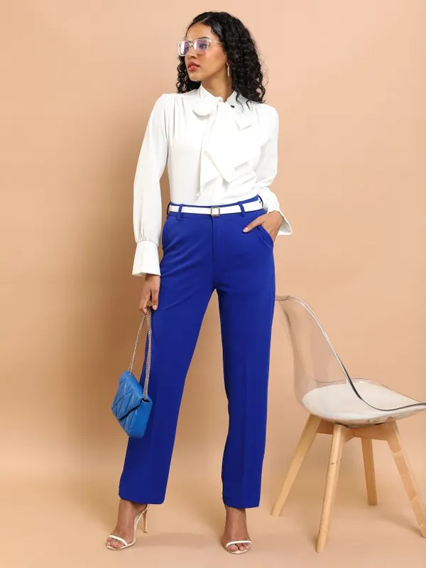  Tokyo Talkies Women Blue Solid Regular Fit Casual Trousers