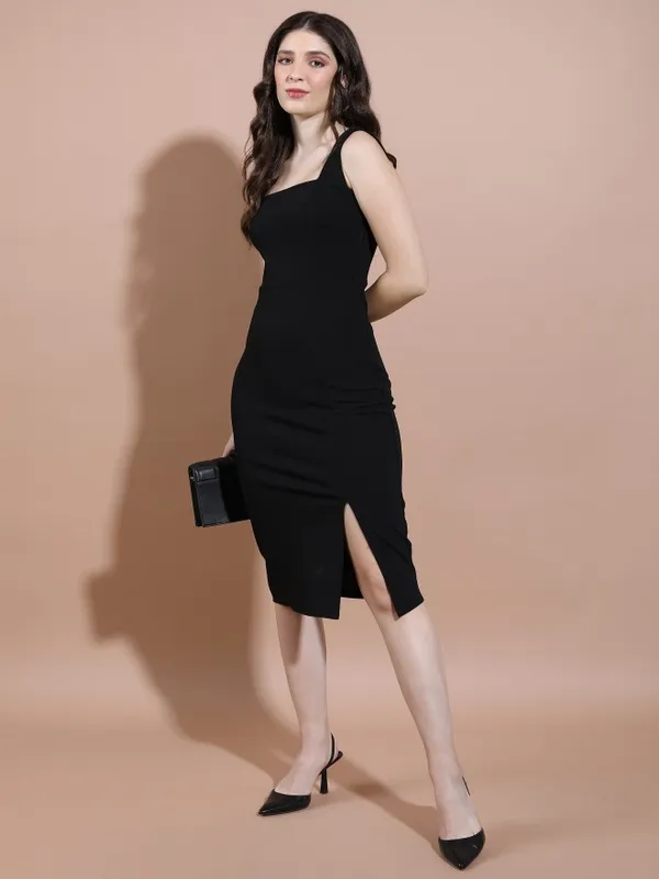  Tokyo Talkies Women Black Solid Bodycon Dresses