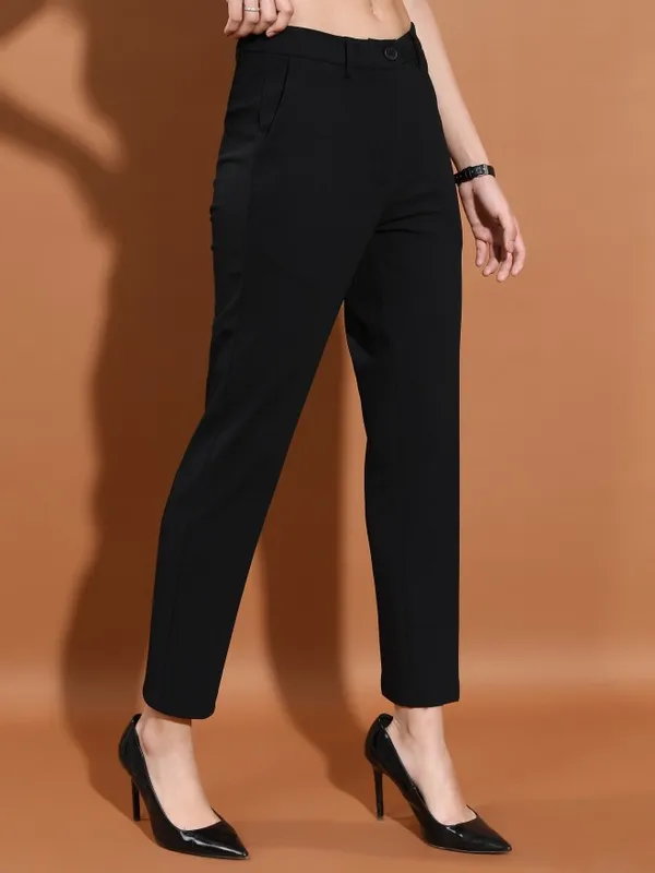  Tokyo Talkies Women Black Solid Regular Fit Casual Trousers