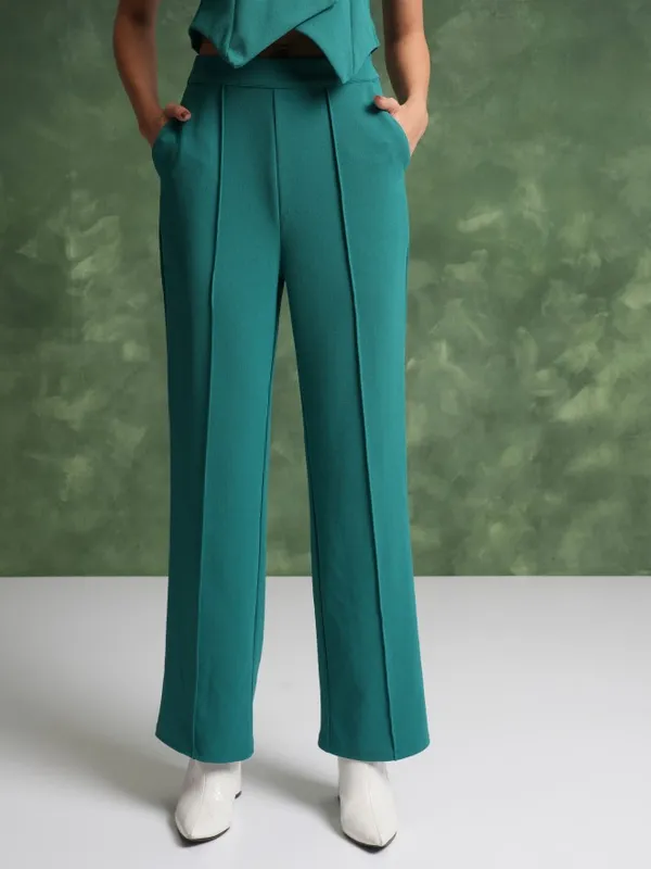  Tokyo Talkies Women Green Co-Ords