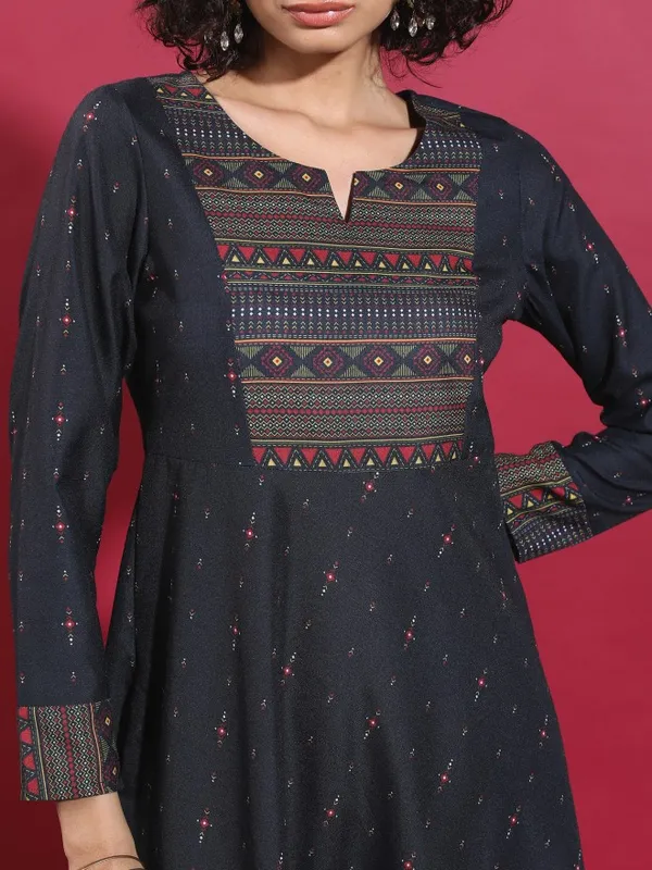  Ketch Women Black Kurta Sets
