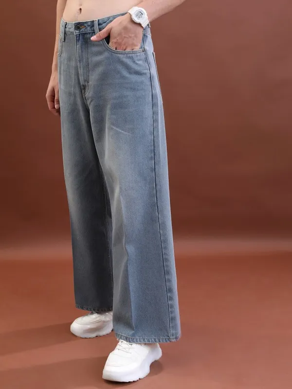  Highlander Men Blue Relaxed Fit Clean Look Jeans