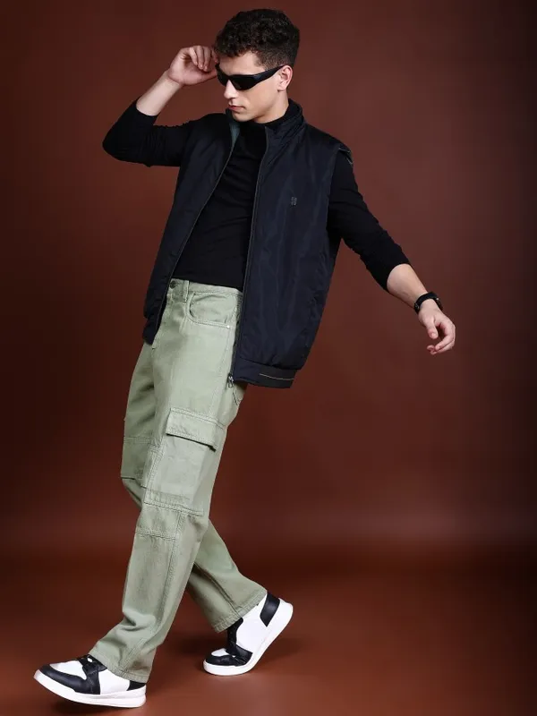  Highlander Men Olive Relaxed Fit Clean Look Jeans