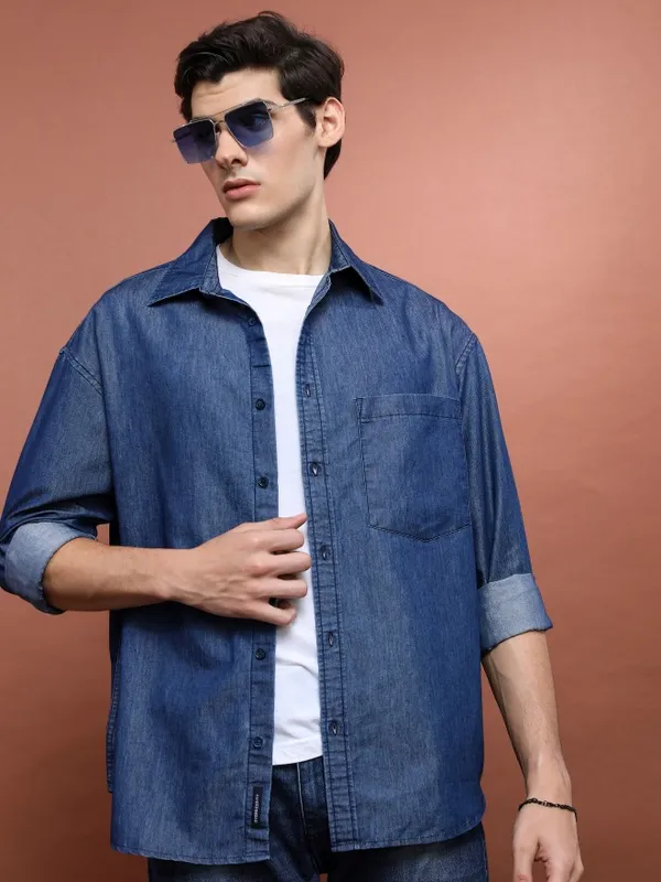  Highlander Men Blue Solid Oversized Fit Casual Shirts