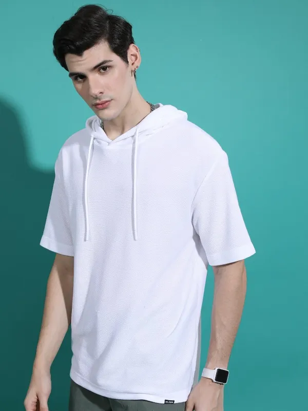 Highlander Men White Hooded Solid Oversized Fit T-Shirt