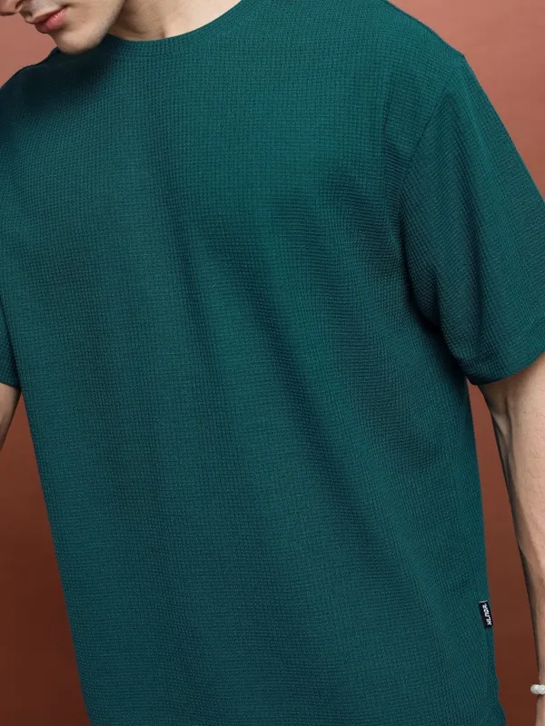  Highlander Men Green Solid Round Neck T-Shirts