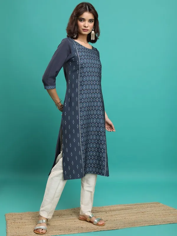  Vishudh  Women Blue Printed Straight Kurtas