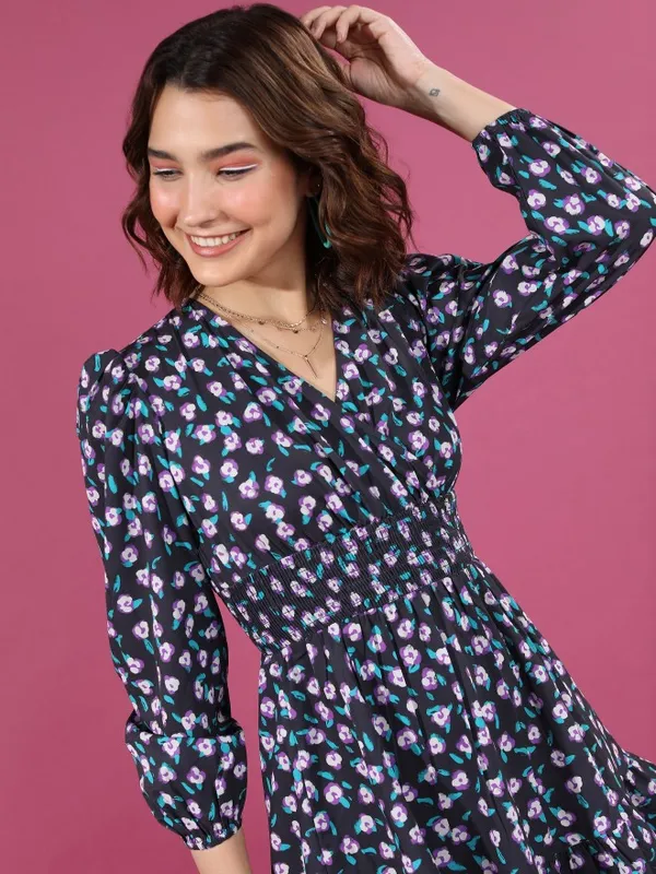  Tokyo Talkies Women Black Printed Wrap Dresses