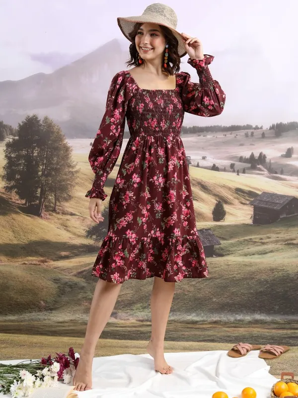  Tokyo Talkies Women Green Printed Fit And Flare Dresses