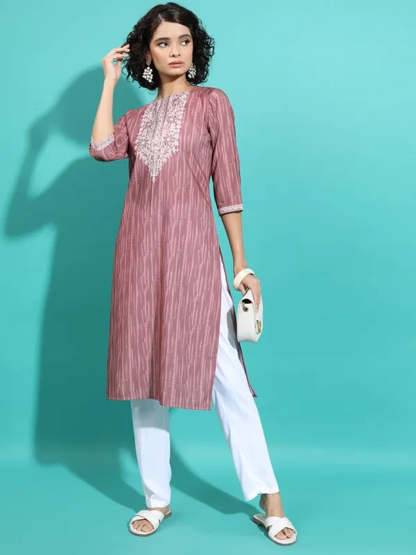 Ethnic Motifs Straight Kurta