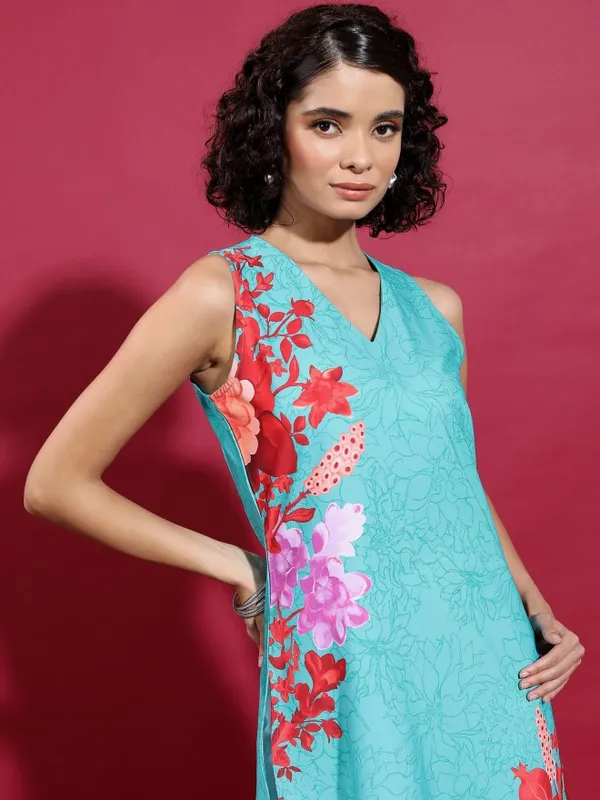  Ketch Women Teal Printed Straight Kurtas