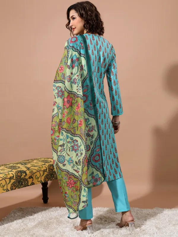  Vishudh Women Turquoise Printed Kurta Sets