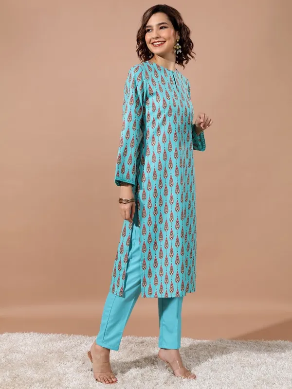  Vishudh Women Turquoise Printed Kurta Sets