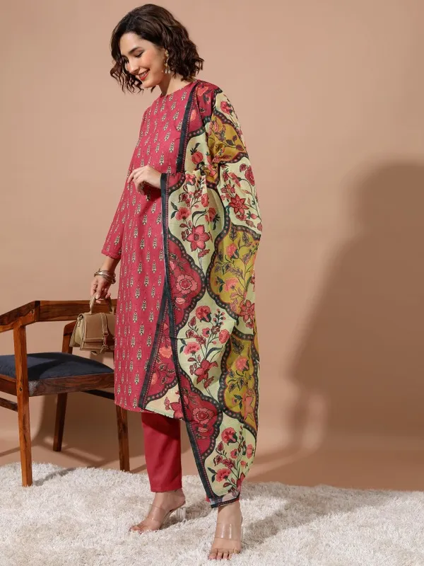  Vishudh Women Red Printed Kurta Sets