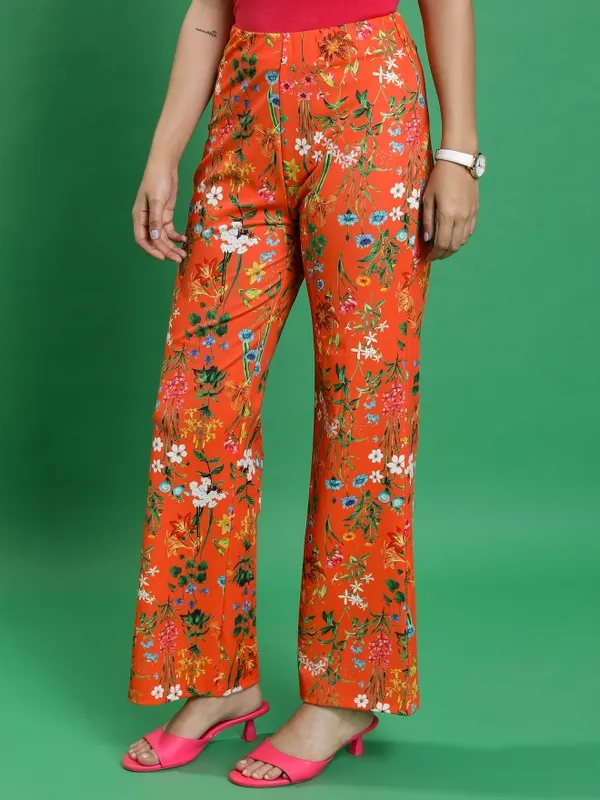  Tokyo Talkies Women Orange Printed Regular Fit Casual Trousers