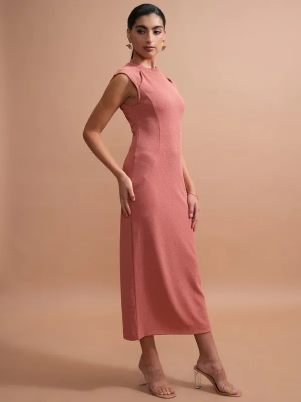 Tokyo Talkies Women Rose Solid Maxi Dress