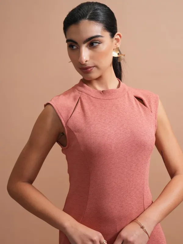 Tokyo Talkies Women Rose Solid Maxi Dress