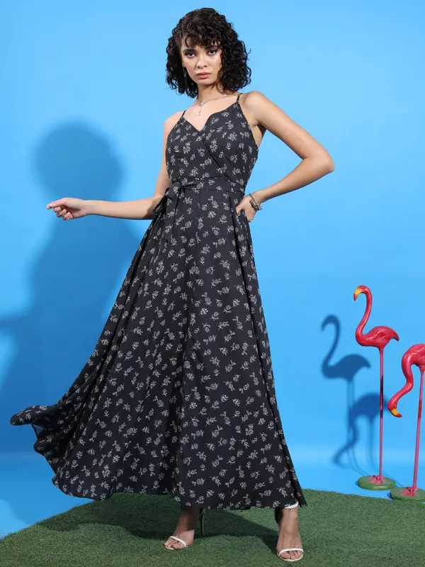  Tokyo Talkies Women Black Printed Maxi Dresses