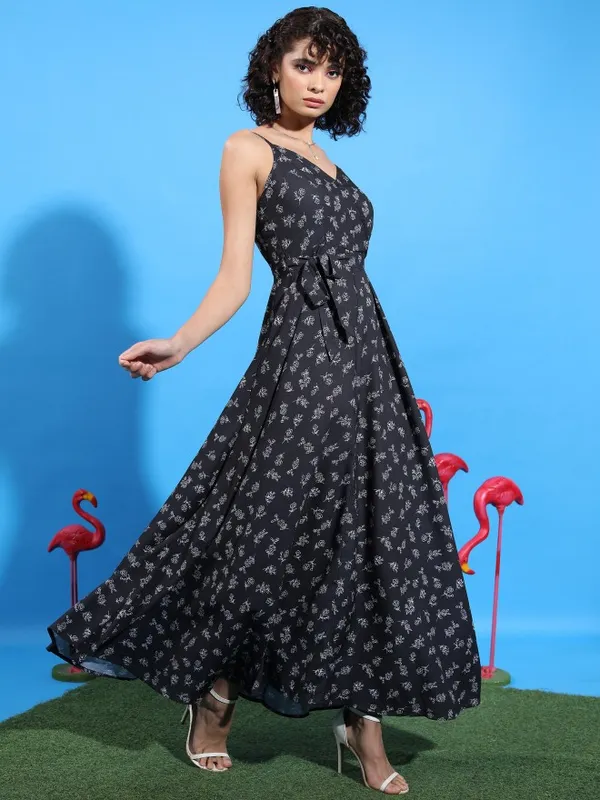  Tokyo Talkies Women Black Printed Maxi Dresses