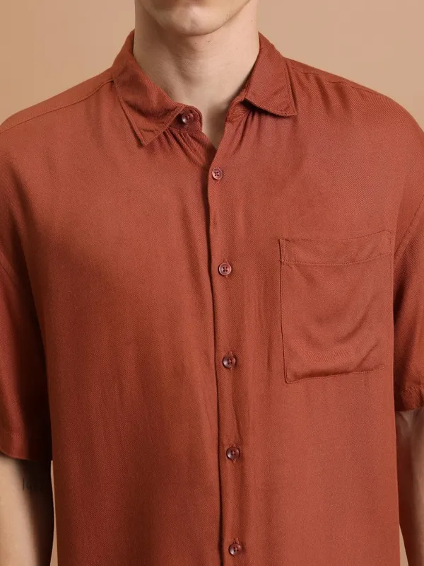 Highlander Men Rust Solid Oversized Fit Casual Shirt