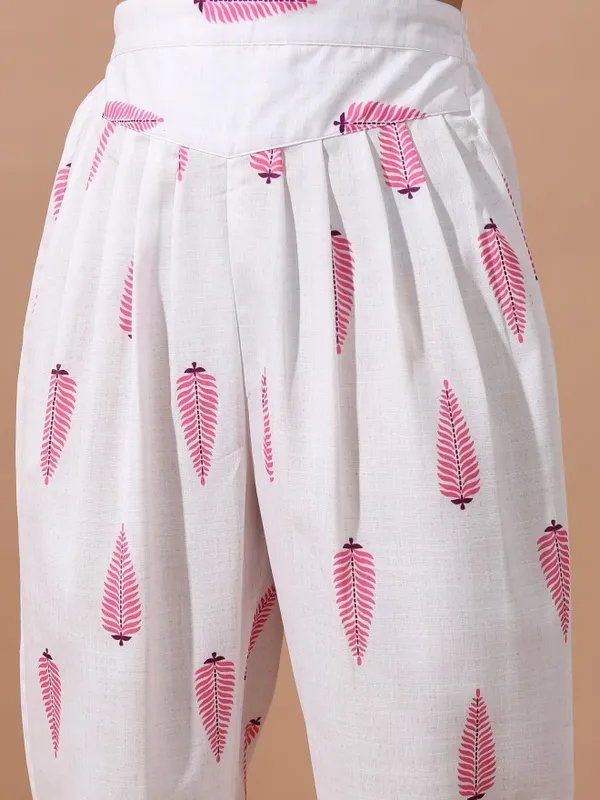 Women Kurta With Dhoti Pants Co-Ords