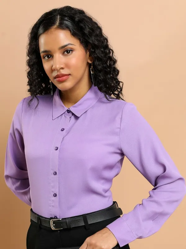 Women Solid Casual Shirt