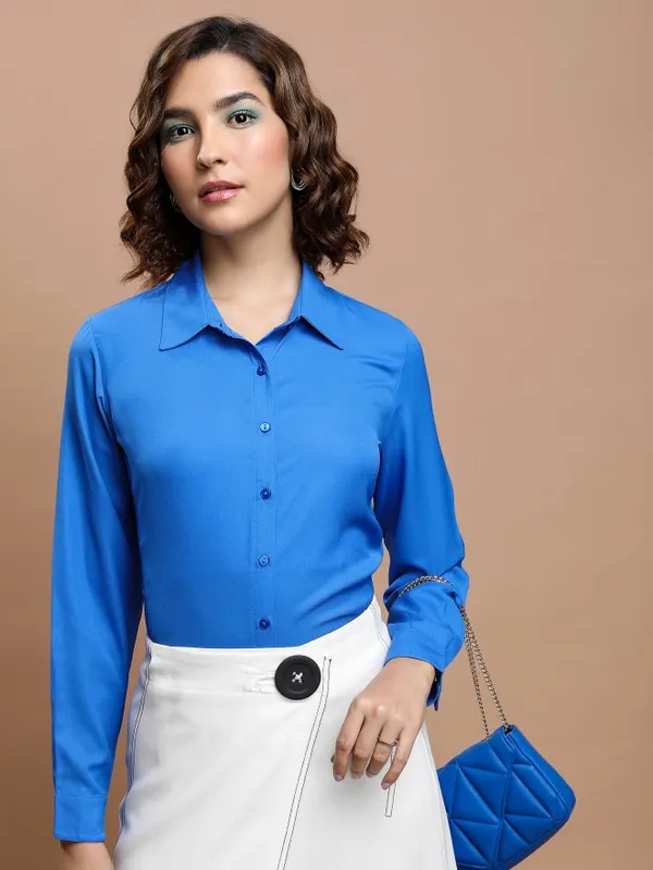 Women Solid Casual Shirt