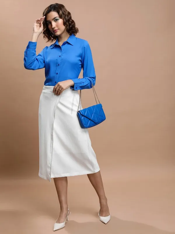 Women Solid Casual Shirt