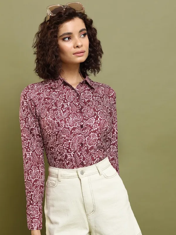 Tokyo Talkies Women Red Printed Casual Shirts