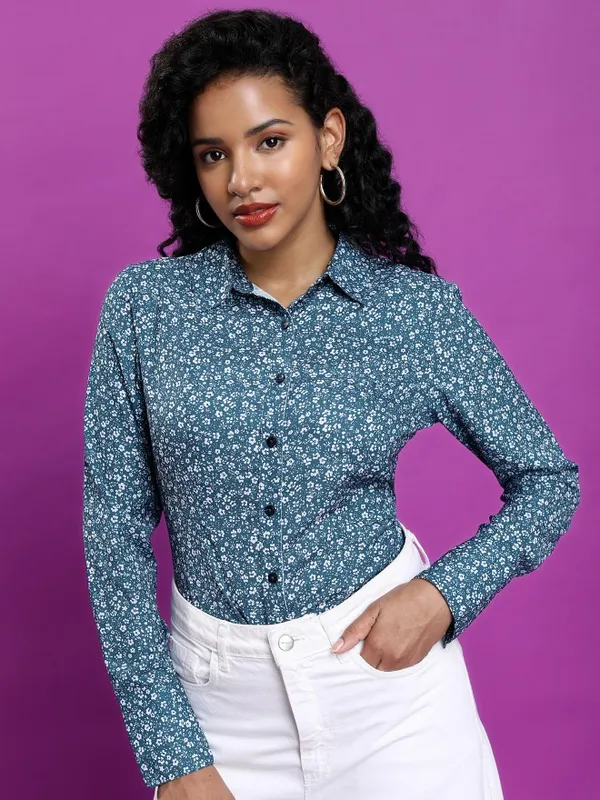  Tokyo Talkies Women Teal Printed Casual Shirts