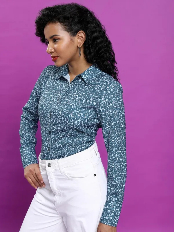  Tokyo Talkies Women Teal Printed Casual Shirts