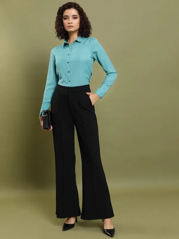  Tokyo Talkies Women Sage Solid Casual Shirts