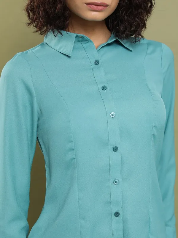  Tokyo Talkies Women Sage Solid Casual Shirts