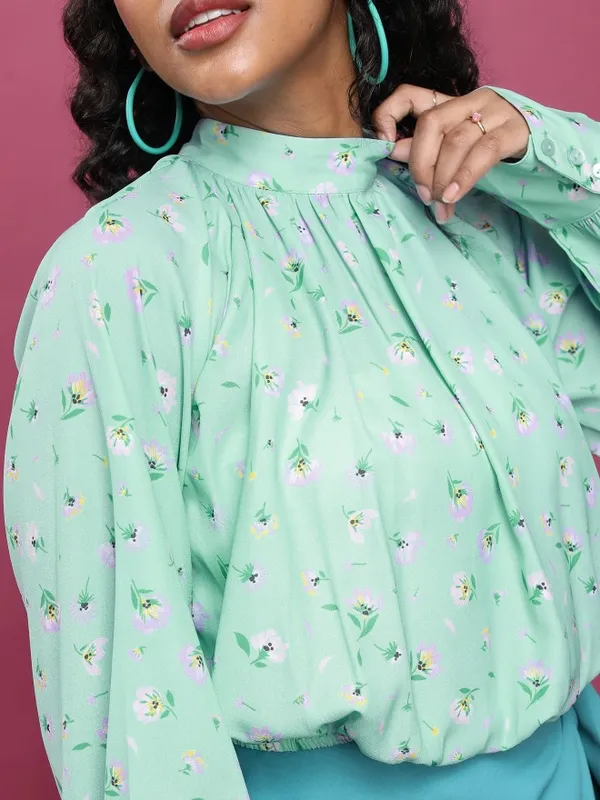 Printed Blouson Top