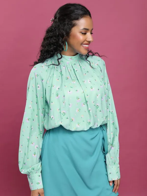 Printed Blouson Top