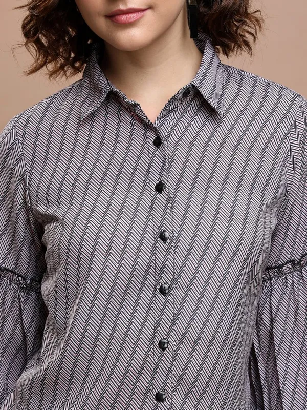 Printed Shirt Style Top