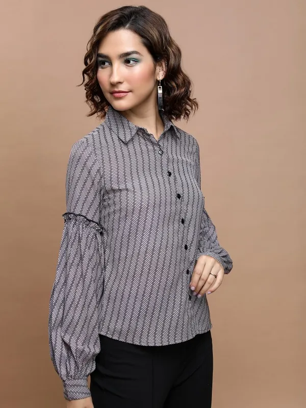 Printed Shirt Style Top