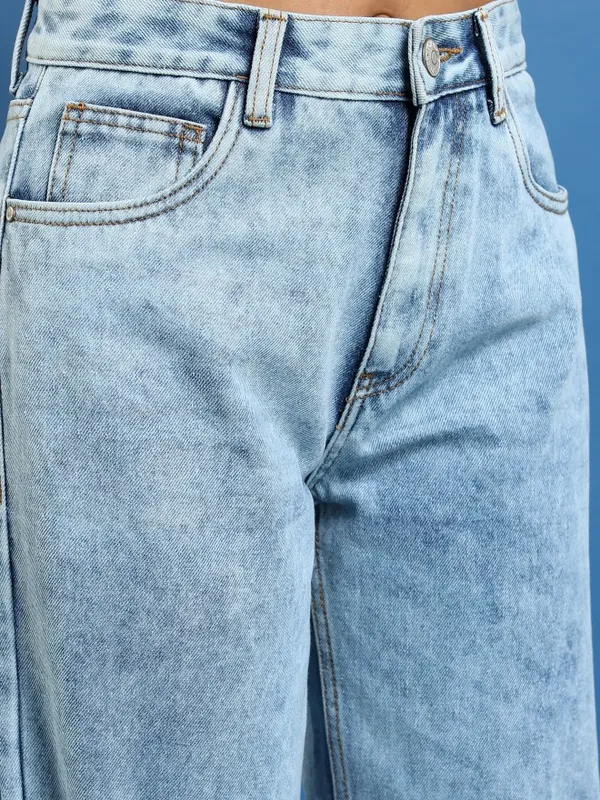 Women Straight Fit Jeans