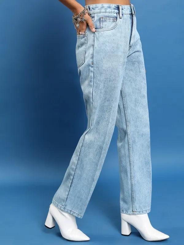 Women Straight Fit Jeans