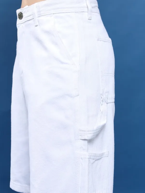  Highlander Men White Regular Fit Cargo Shorts Shorts