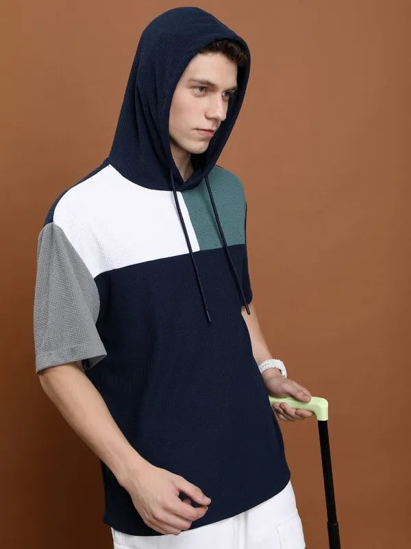  Highlander Men Multi Colourblocked Hood T-Shirts