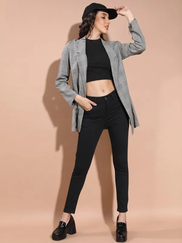  Tokyo Talkies Women Black Slim Fit Clean Look Jeans