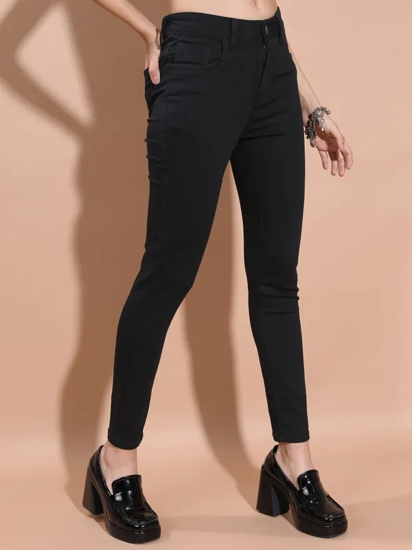  Tokyo Talkies Women Black Slim Fit Clean Look Jeans