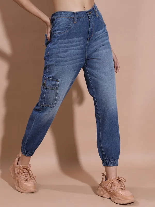 Women Tapered Fit Jeans