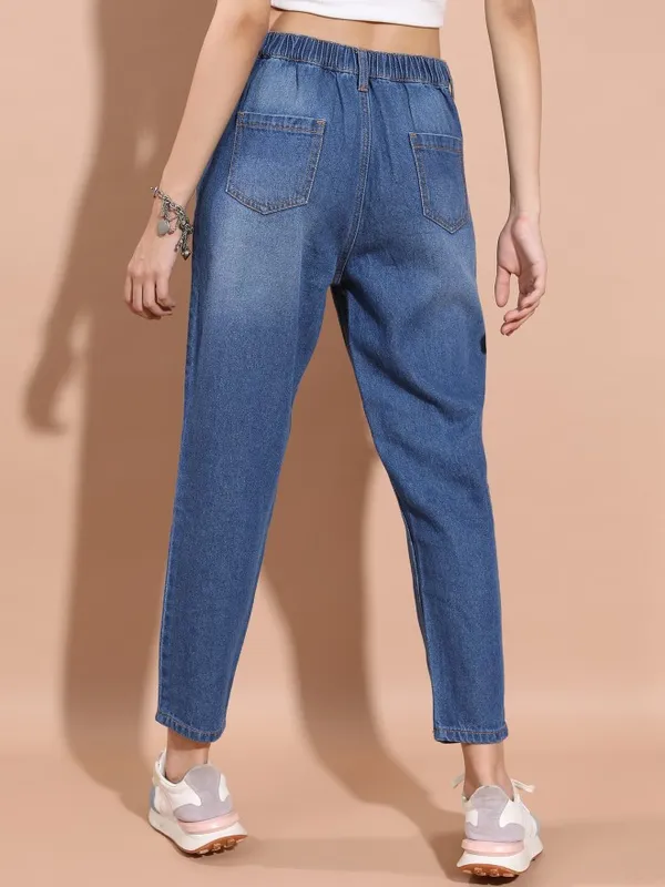 Women Relaxed Fit Jeans