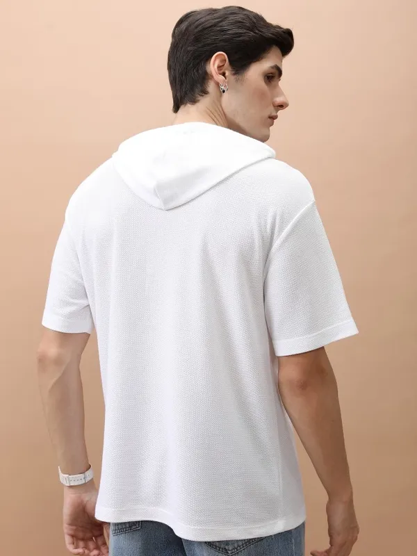  Highlander Men White Solid Hood T-Shirts