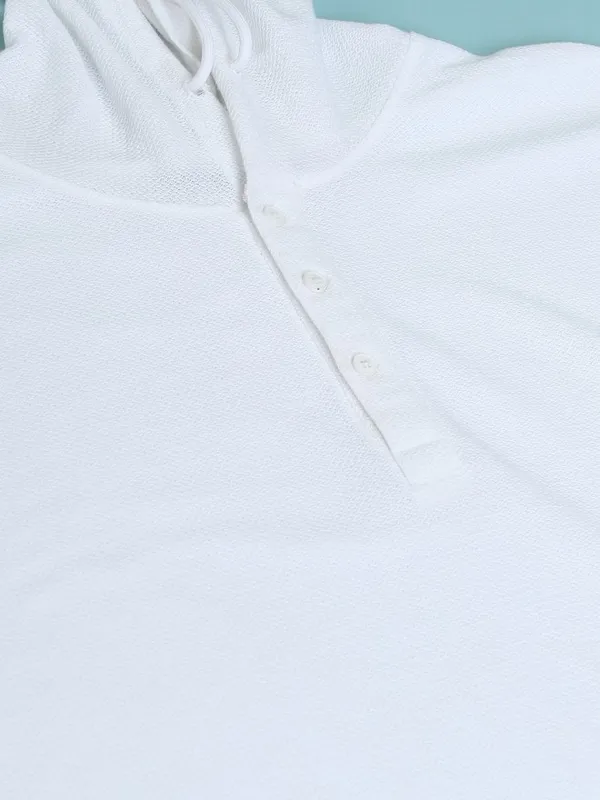  Highlander Men White Solid Hood T-Shirts