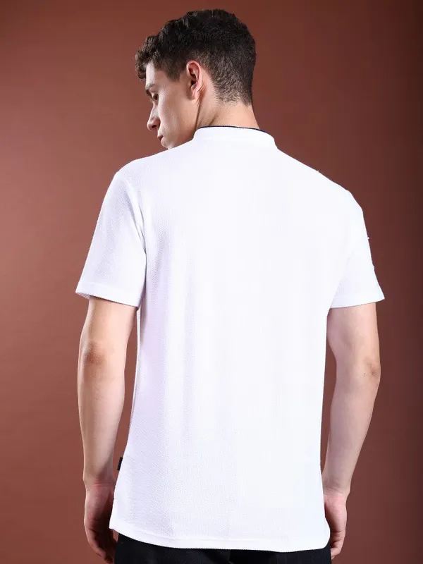  Highlander Men White Solid Henley Neck T-Shirts